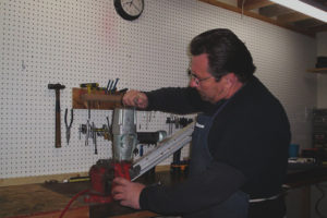 Overcome Tool Hurdles: Expert DIY Troubleshooting for Contractors